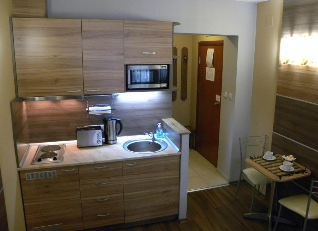 Three Dolphins Hotel With Rooftop Terracе Varna Room photo
